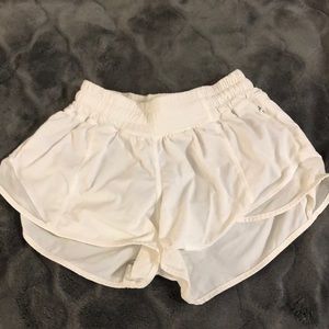 lululemon hotty hot short 2.5 inch inseam